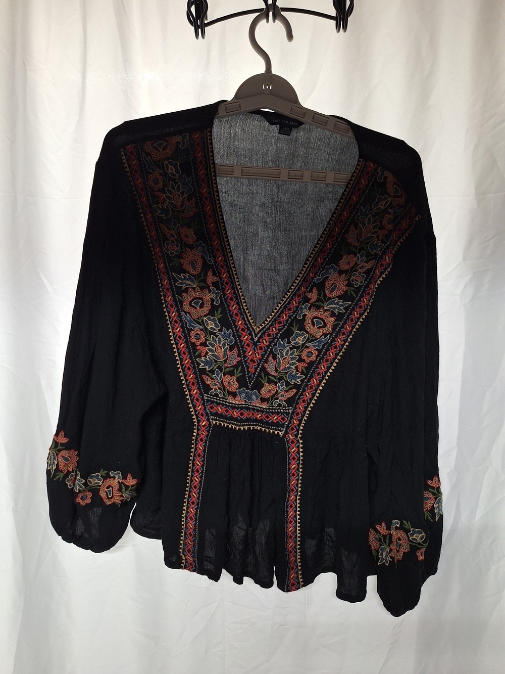 American Eagle Outfitters Black Embroidered V-Neck Boho Tunic